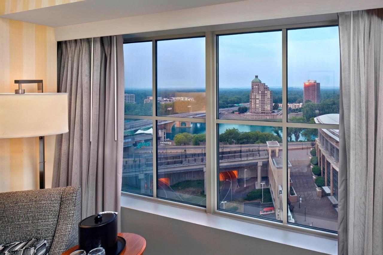 ฮาร์ตฟอร์ด แมริออท ดาวน์ทาวน์ Hotel ภายนอก รูปภาพ